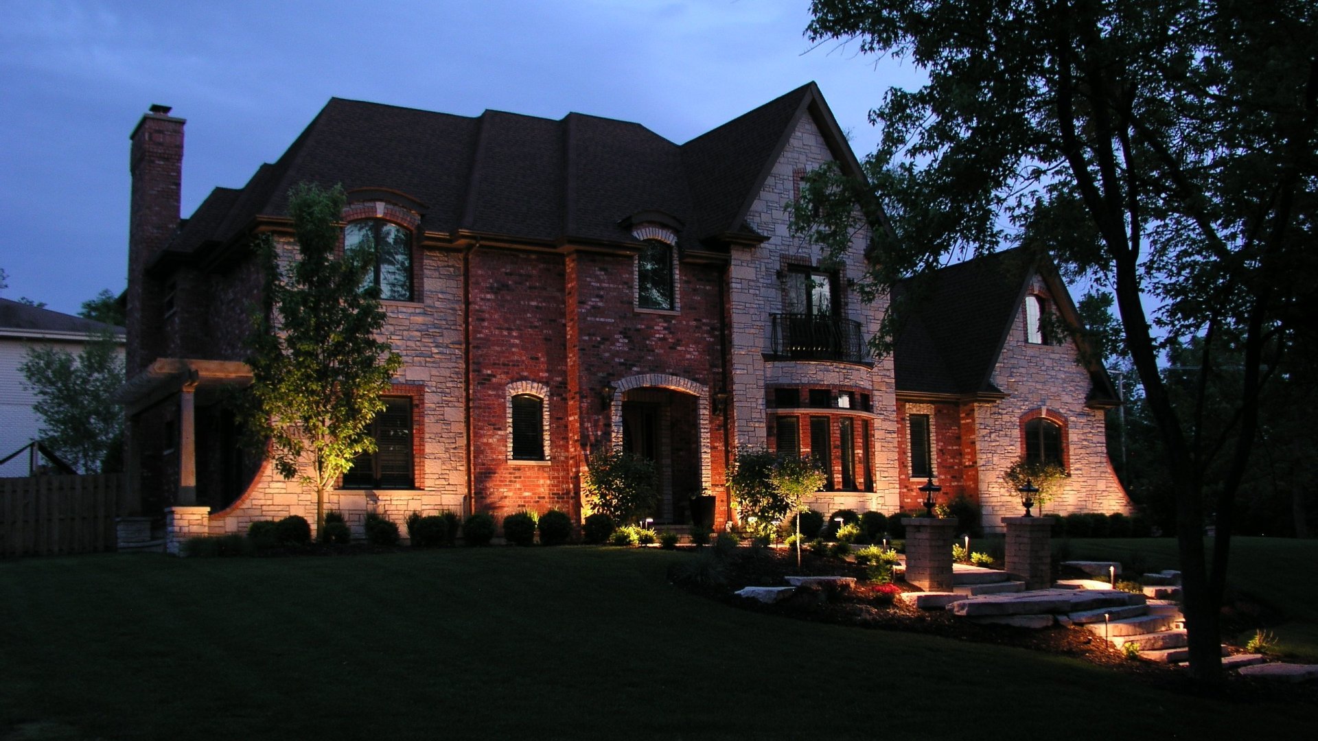 Artistic Outdoor Lighting Chicago Landscape Lighting Company