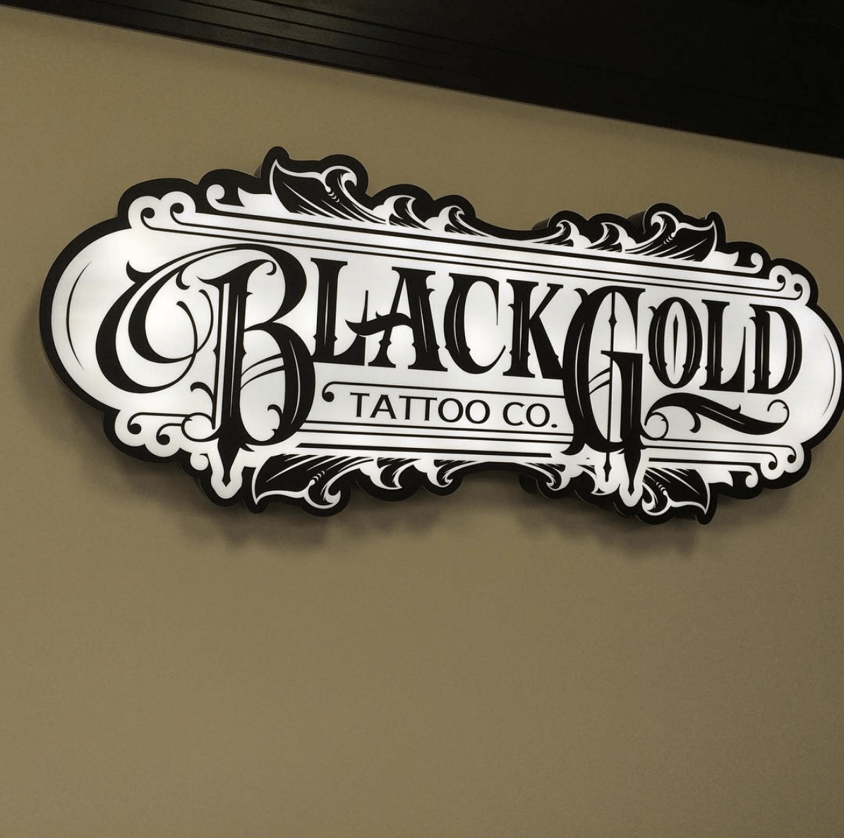 Black Gold Tattoo Shop Edmonton Tattoo Shop Best Tattoo Shop