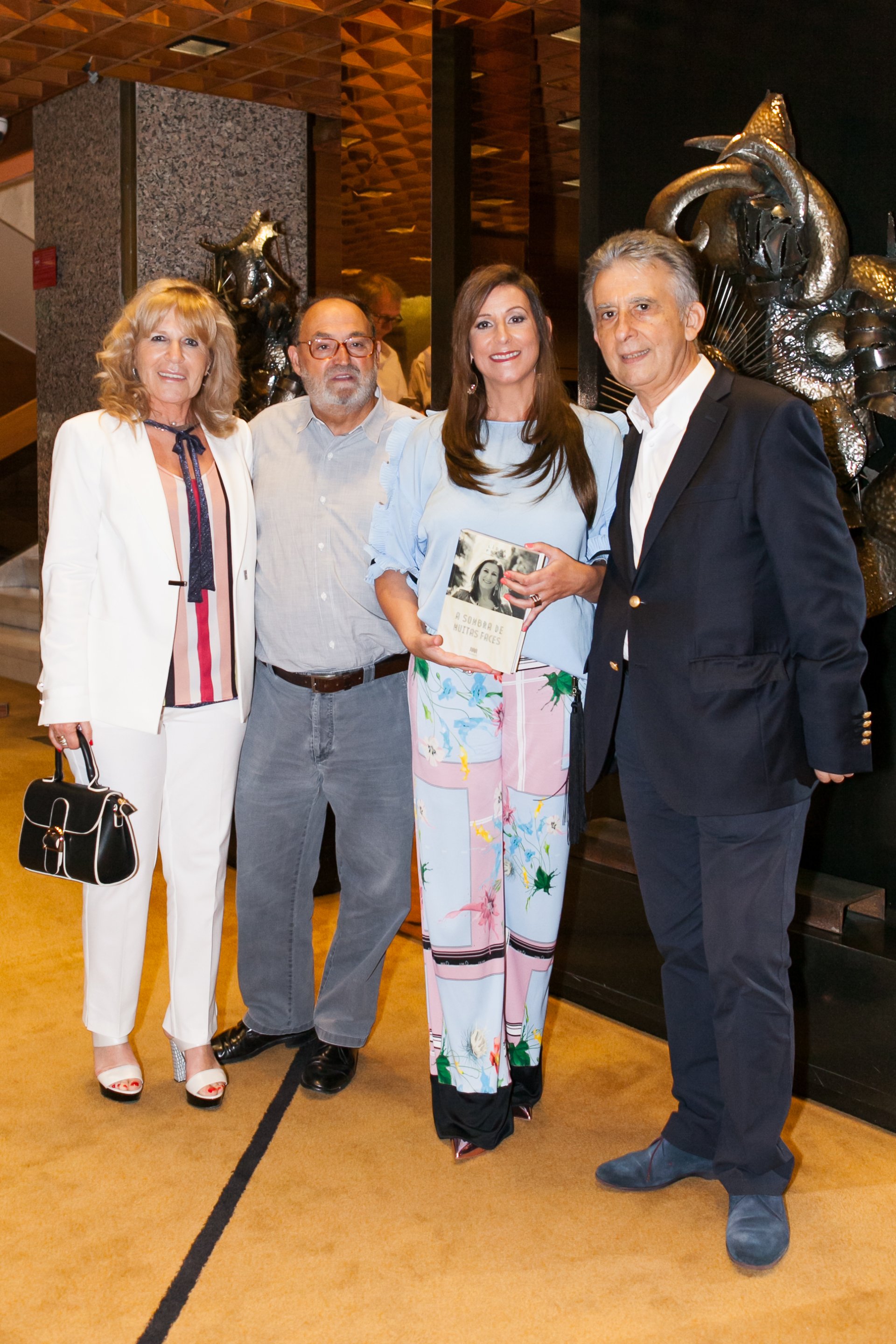 A Sombra de Muitas Faces de Lidia Praça com Luisa Ramos, Vasco Veiga e Carlos Ramos