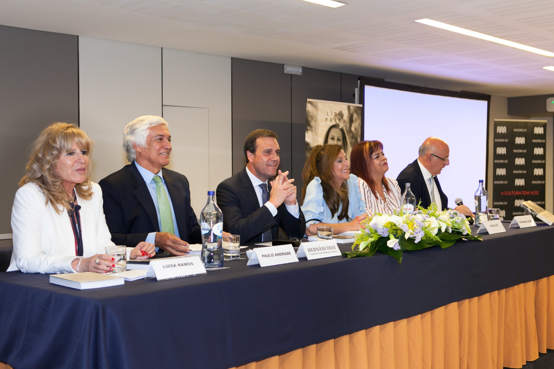 A Sombra de Muitas Faces de Lidia Praça com Luisa Ramos, Paulo Andrade, Hernâni Dias, Paula OZ e Fernando Seara