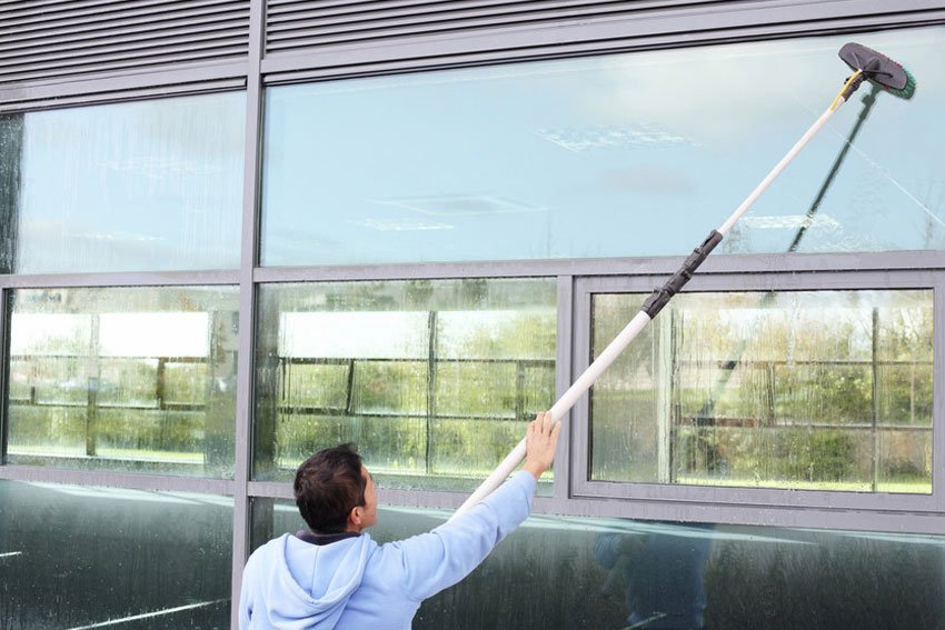 Window cleaning services in Glasgow D H Window Cleaning Contractors