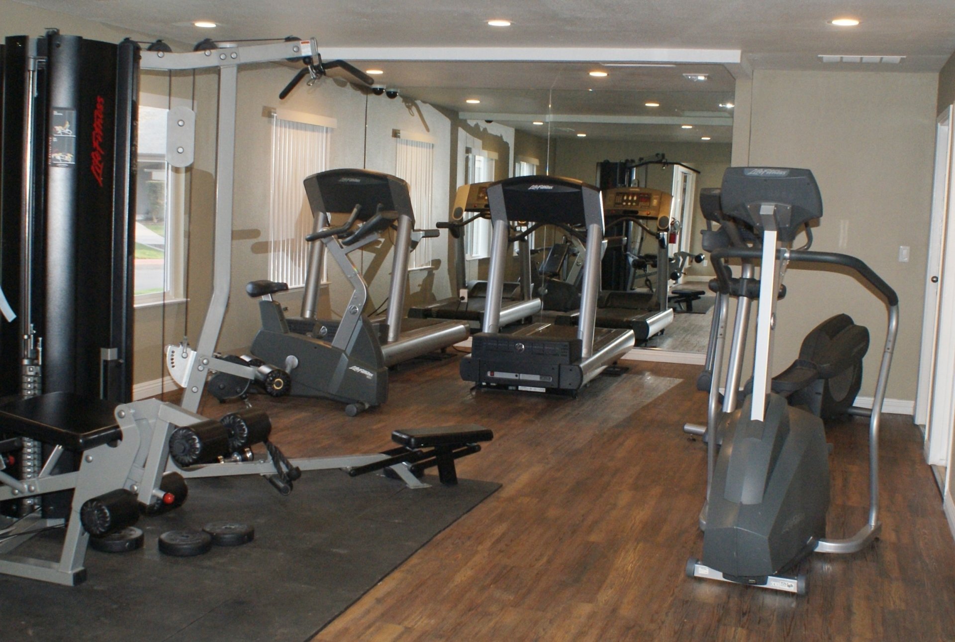 Home North Creek Apartments