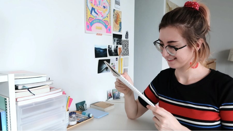 Lindie Botes – Youtuber chuyên làm các video hướng dẫn học ngoại ngữ