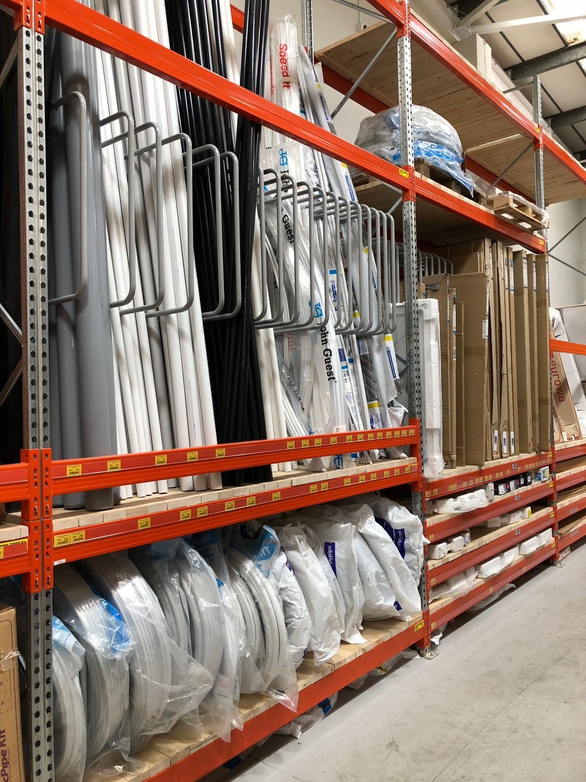 SNC INSTALLATIONS | PALLET RACKING