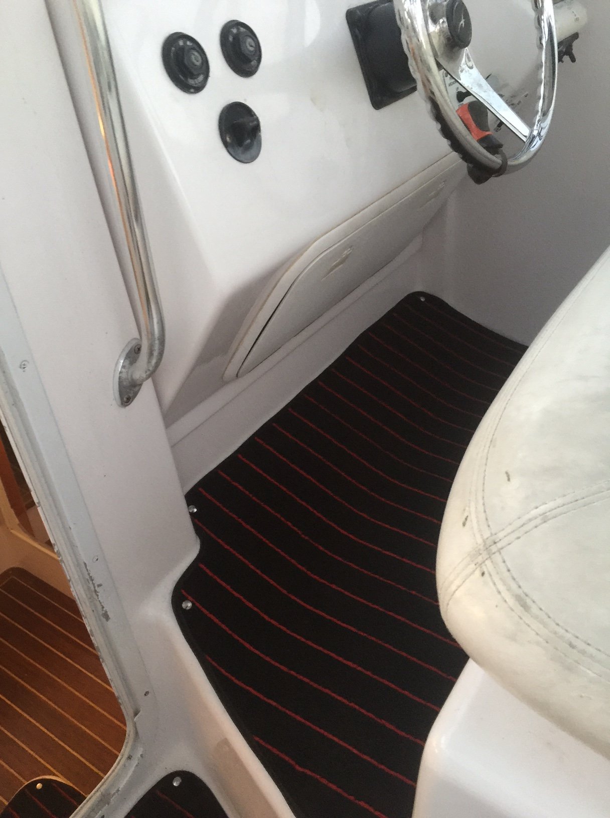 VIP Marine Services. Boat and yacht carpet installation in Sydney.