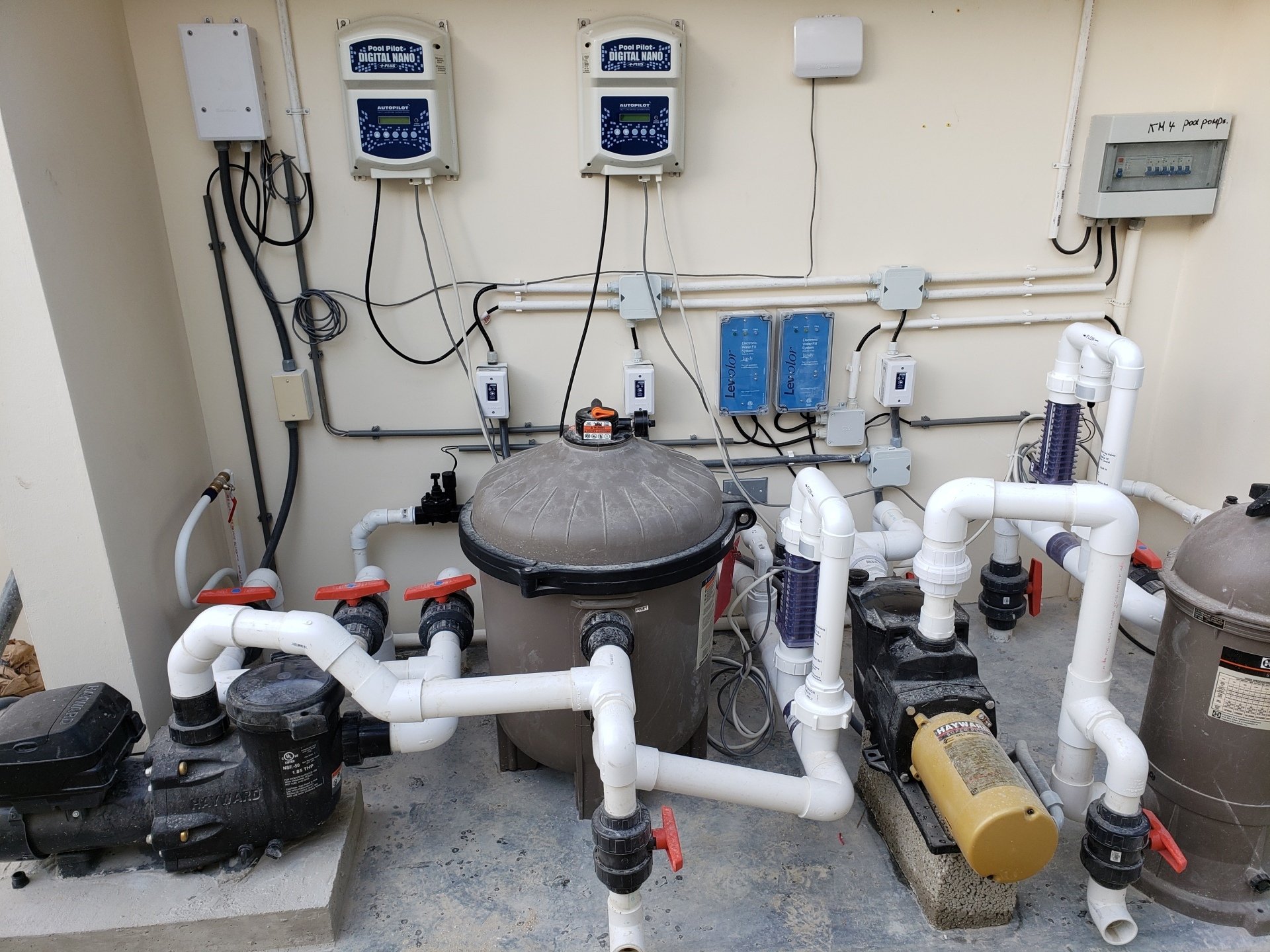 Pools Pumps And More Bonaire