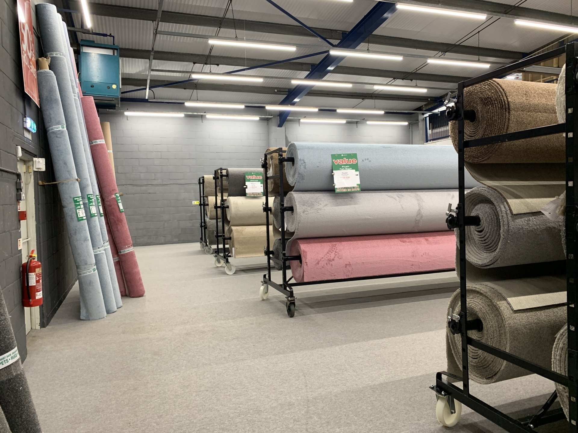 Local carpet suppliers Discount Warehouse (Totton) Ltd