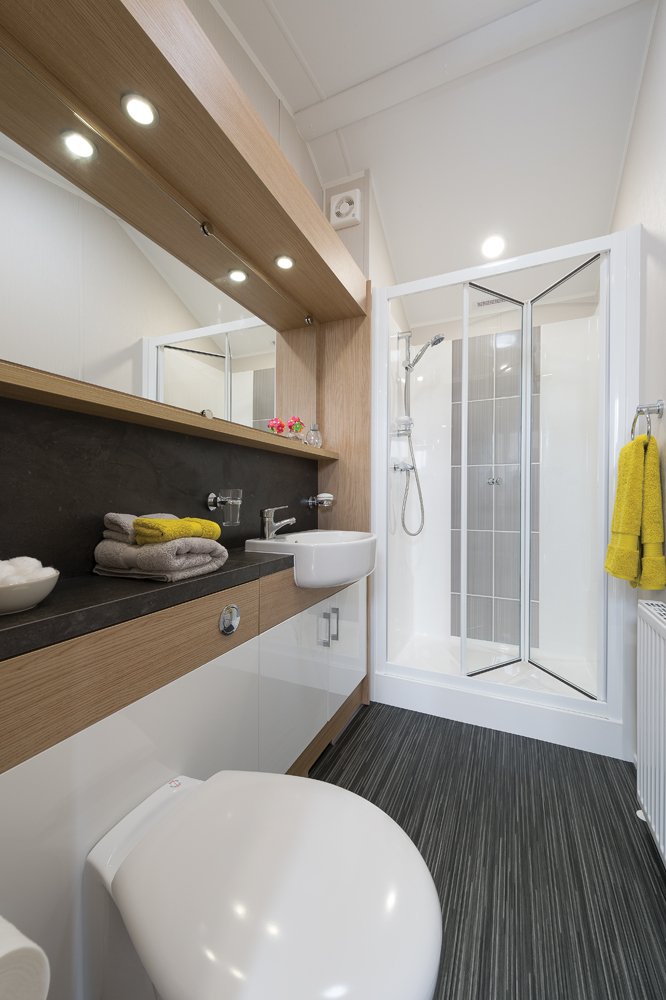 Instant Baches Linear Family Bathroom