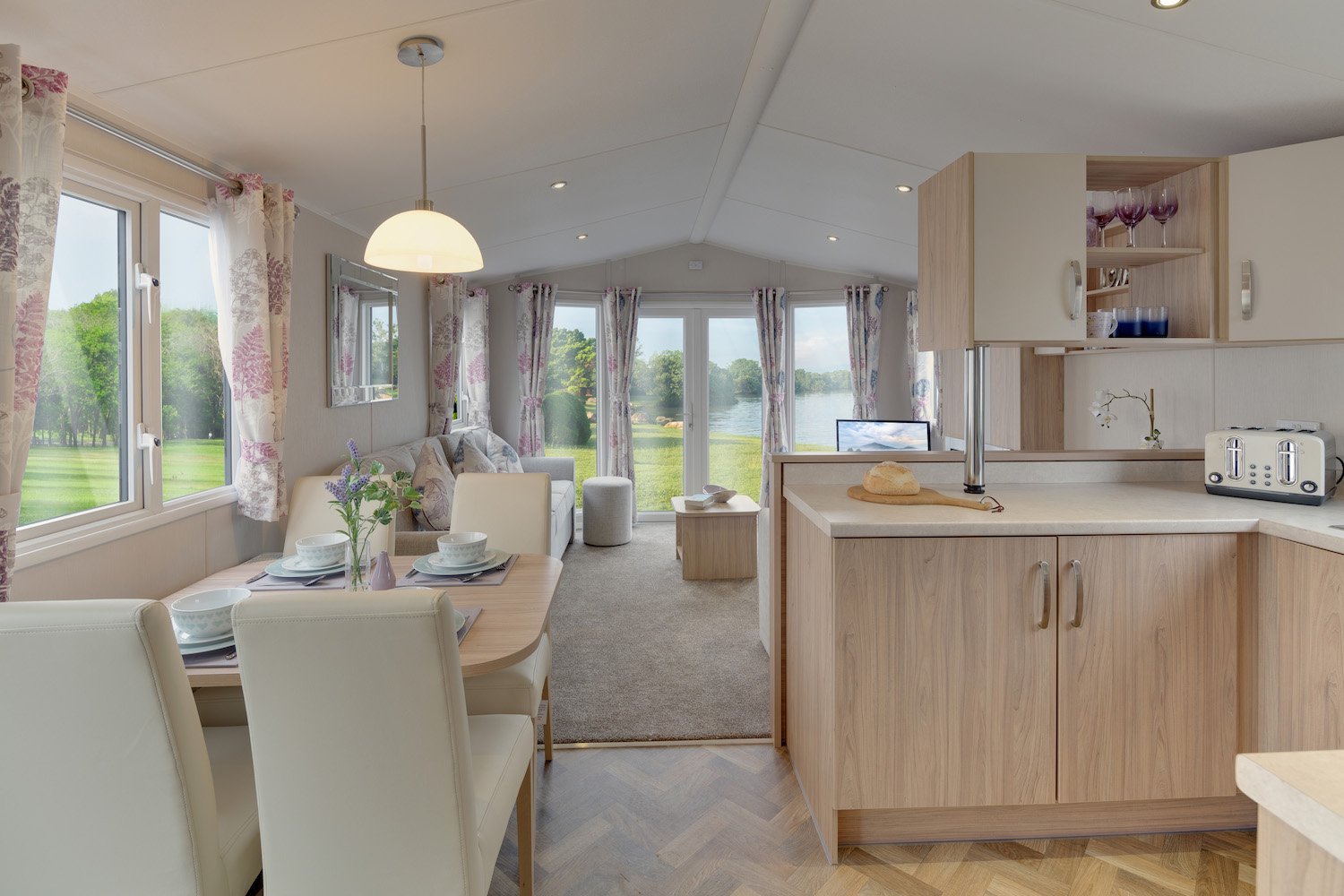 Instant Baches Brockenhurst Living 2