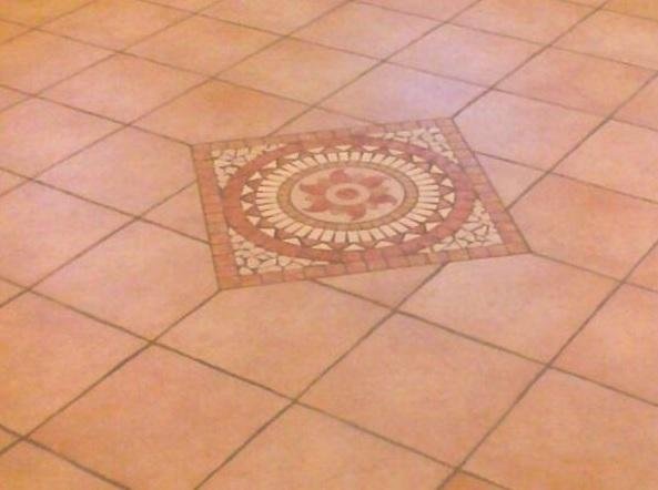 Rivestimenti in pietra ed ecopietra domegge di cadore (bl ... Posa piastrelle mosaico