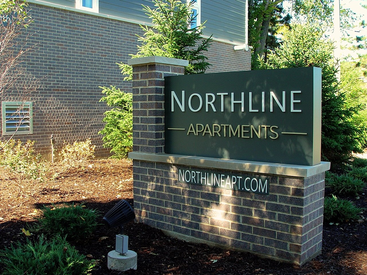 Apartment Complex in Libertyville, IL Madison, WI 12 Gauge