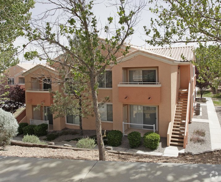 Gallery Taylor Ranch Luxury Apartments Albuquerque, NM