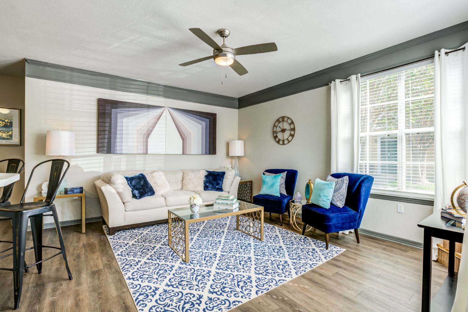 Burano Hunter's Creek Apartments Near Downtown Orlando, FL