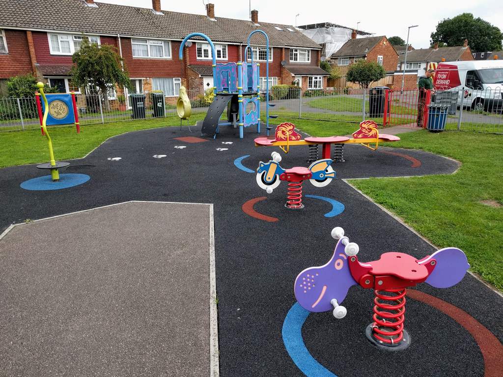 Abbots Langley Play Areas Three Rivers Leisure