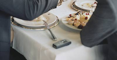 business-meeting-brunch-table