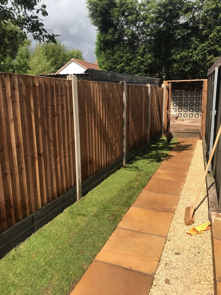 Dovedale Fencing Supply & Manufacturers