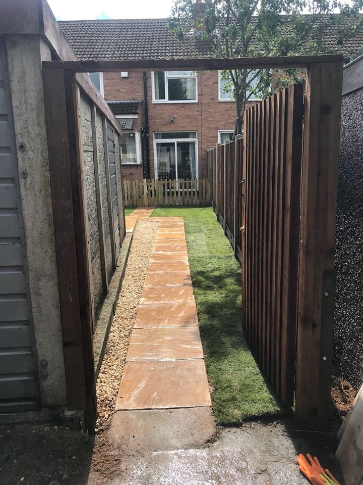 Dovedale Fencing Supply & Manufacturers