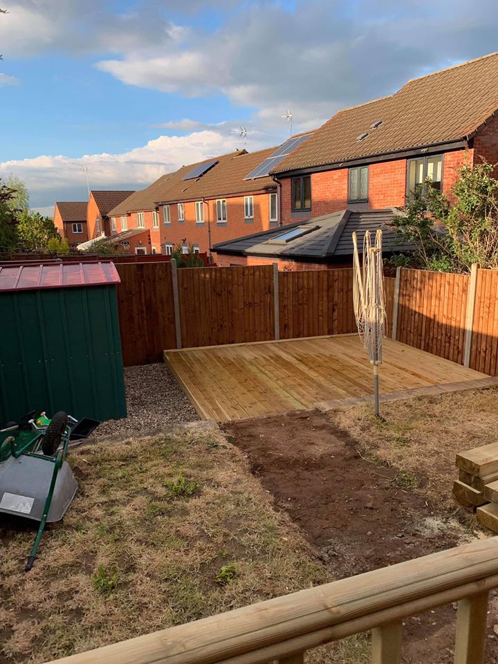 Dovedale Fencing Supply & Manufacturers