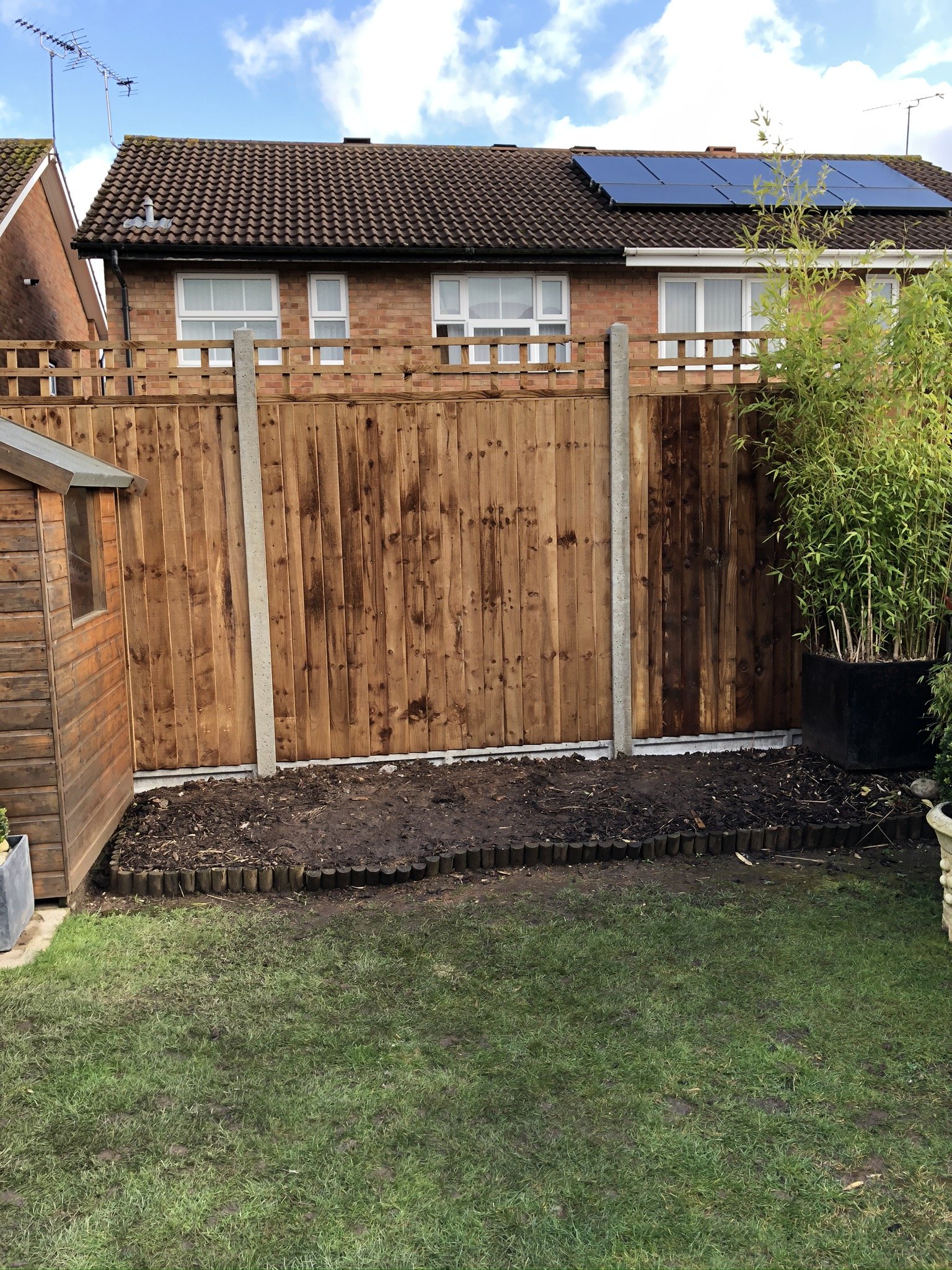 Dovedale Fencing Supply & Manufacturers