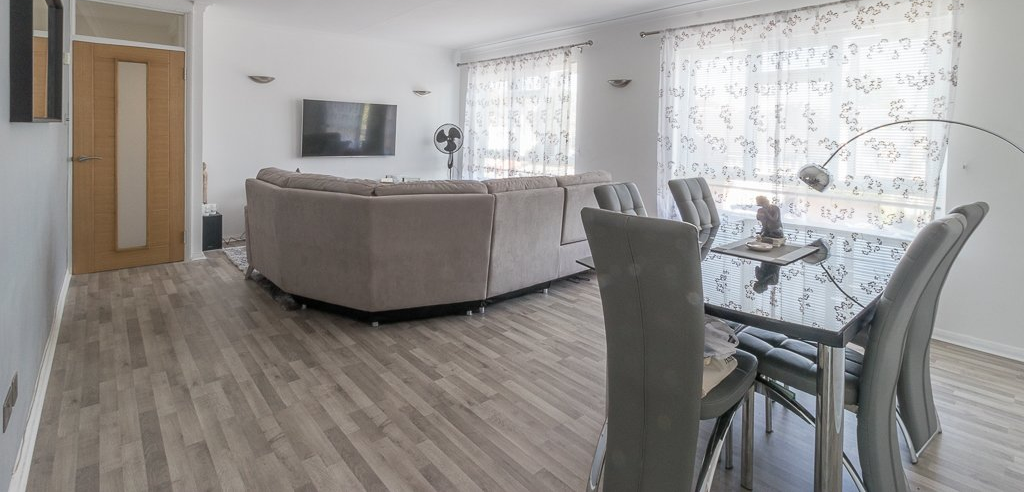 Howton Place, Bushey, WD23 1HX AG Estate Agents