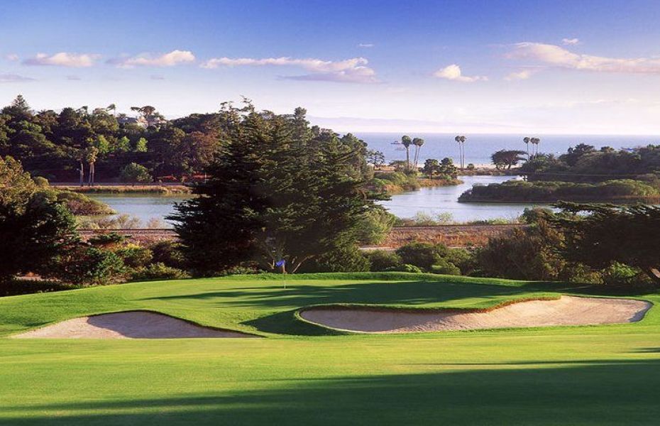 LOZ Lake of the Ozarks Golf Lounge