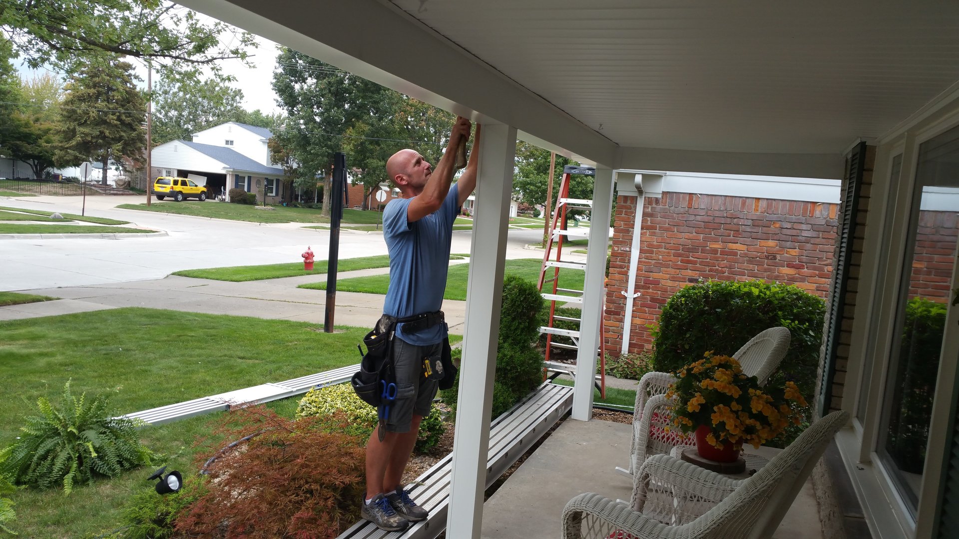 A1 Gutter Pro Seamless gutter company Gutter information & Advice