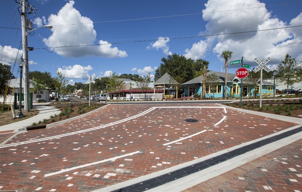 Mount Dora Streetscapes, Phases I and II Burkhardt Construction Inc.
