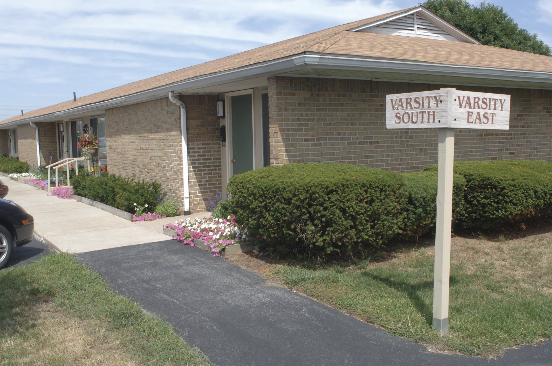 Varsity Square Apartments Bowling Green, Ohio Apartments for Rent 1