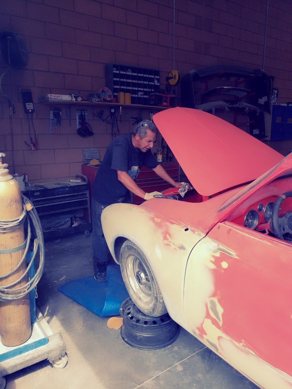 Auto Restoration Shop Las Vegas, NV Brothers Body Shop