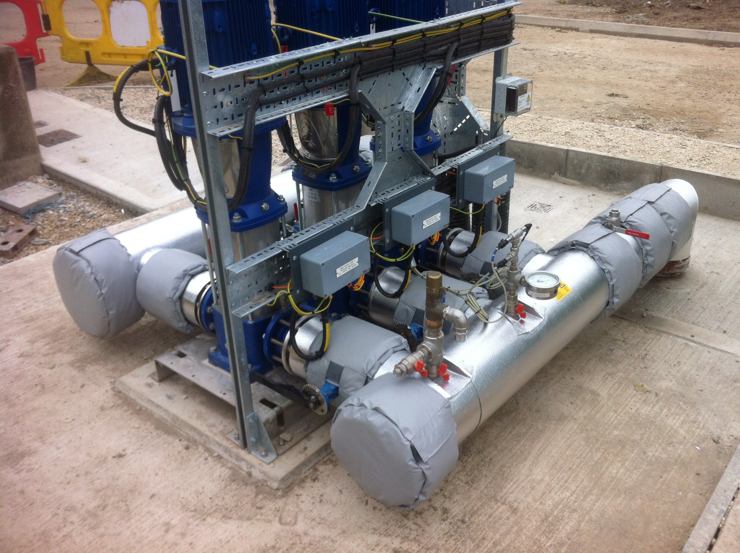 Images of insulation, lagging, trace heating and cladding of pipework