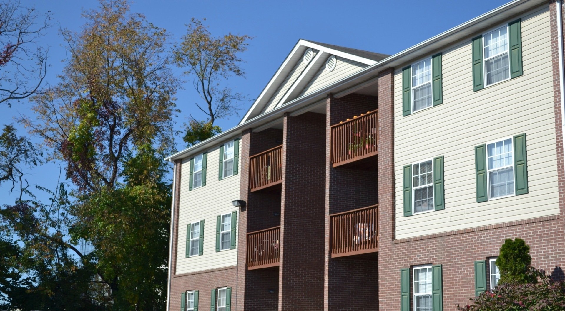 Collegiate Court Price Real Estate