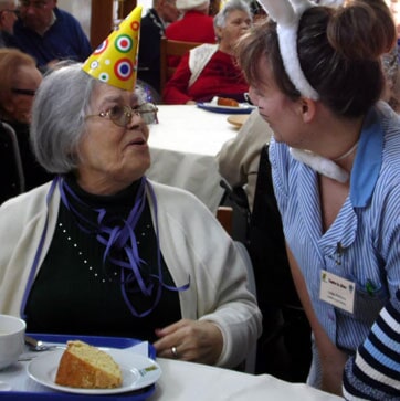 Acompanhamento permanente