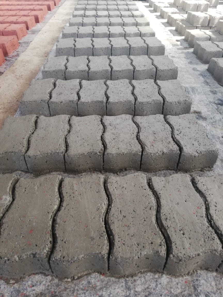 Materiales para construcción sólida y prefabricados