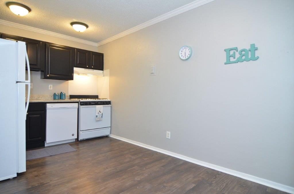 Heatherstone Apartments Gallery