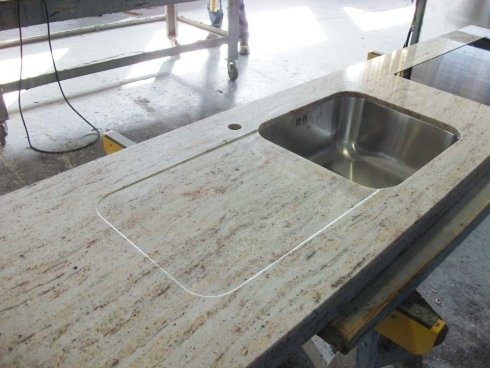 Top e piani cucina varese sberna marmi e granito quarzo Piano cucina granito