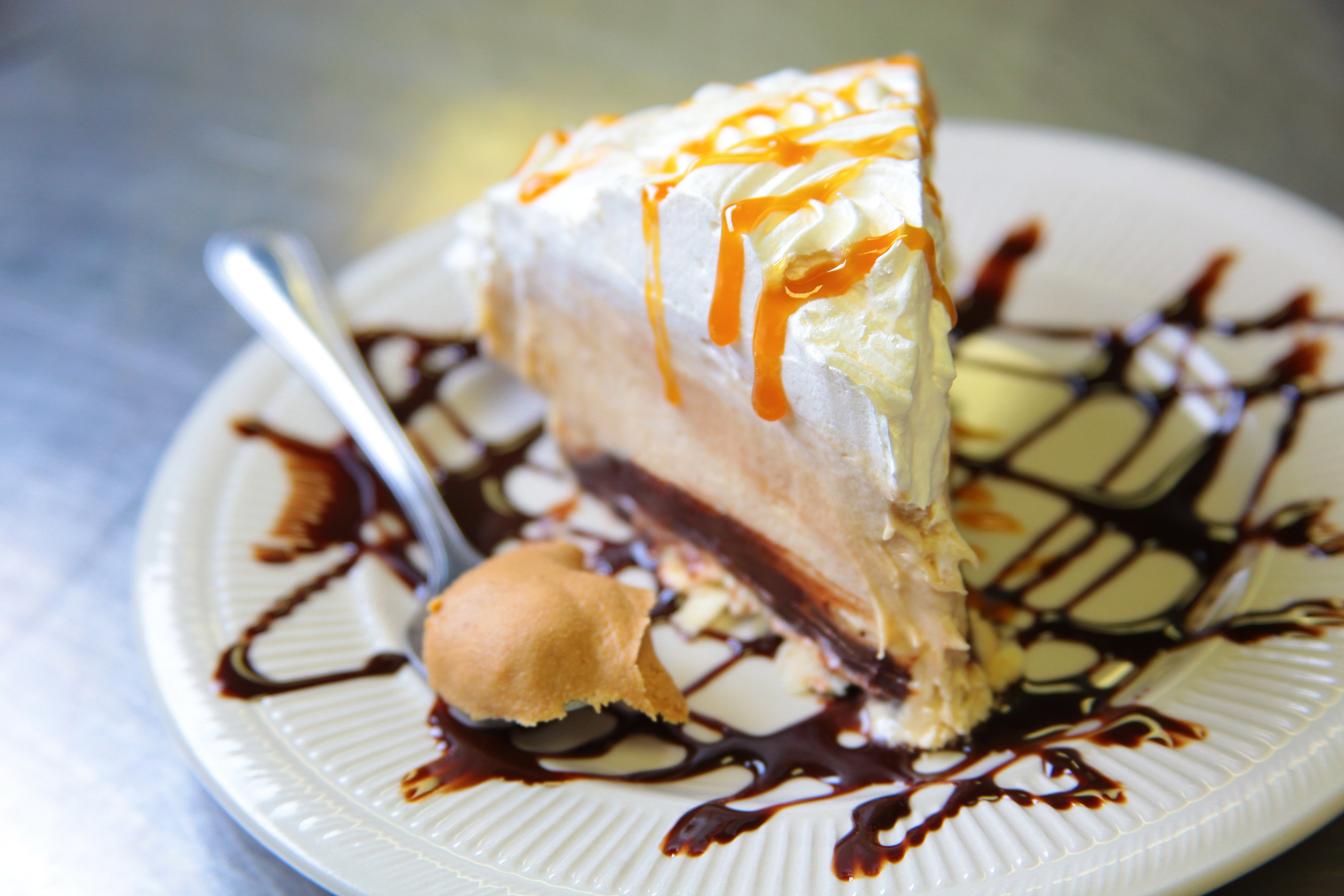 The Fox and Hounds Restaurant and Tavern