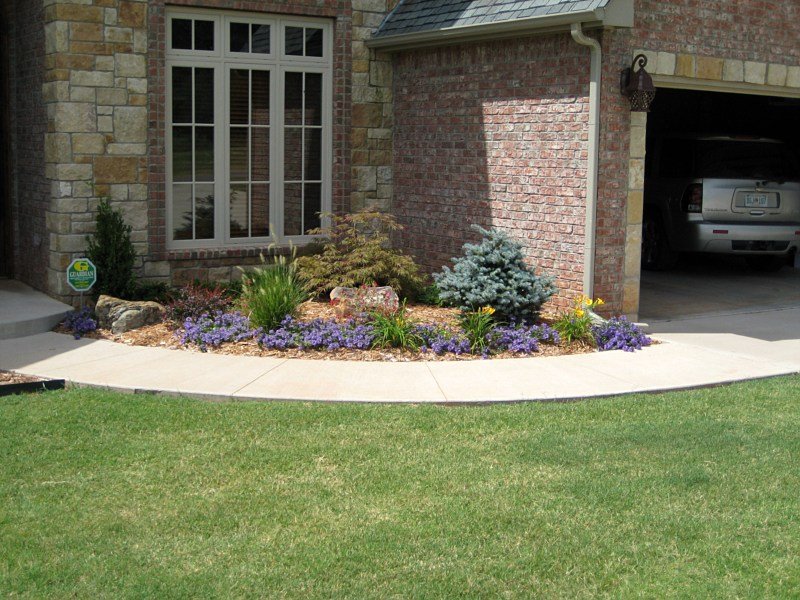 Maintaining Your Lawn Stillwater, OK Prairie's Edge Landscaping