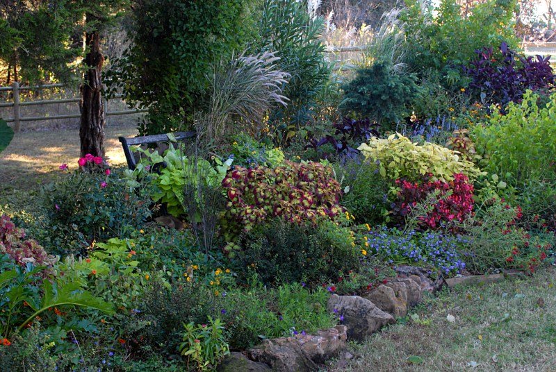 Beautiful Landscapes Stillwater, OK Prairie's Edge Landscaping
