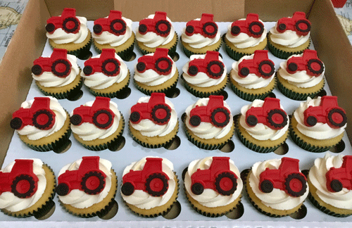 Tractor cupcakes