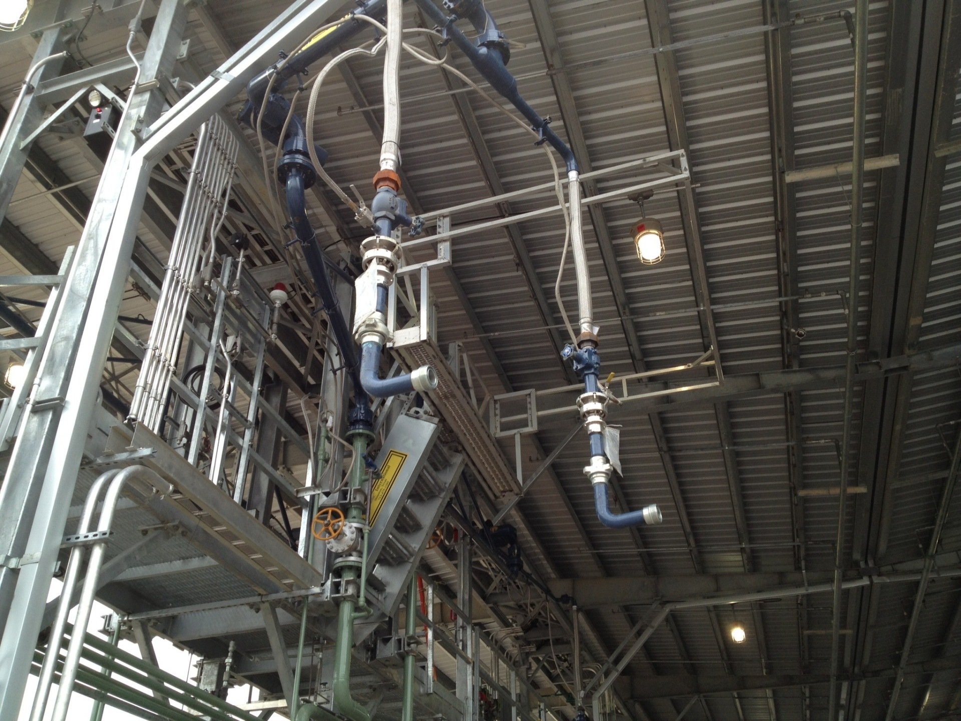 Safety Breakaway Houston & Beaumont, TX Custom Transfer Solutions