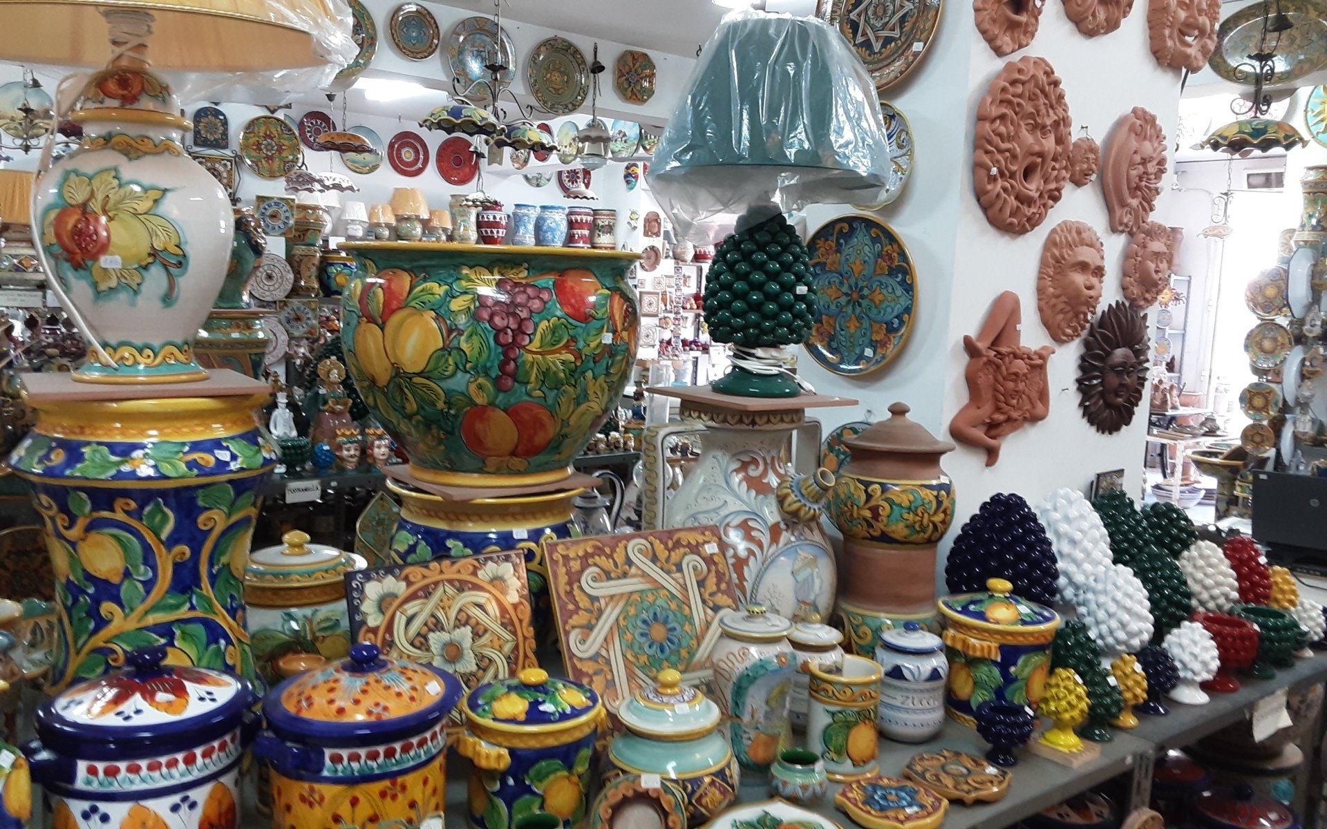 Fabbrica Ceramica Santo Stefano Di Camastra