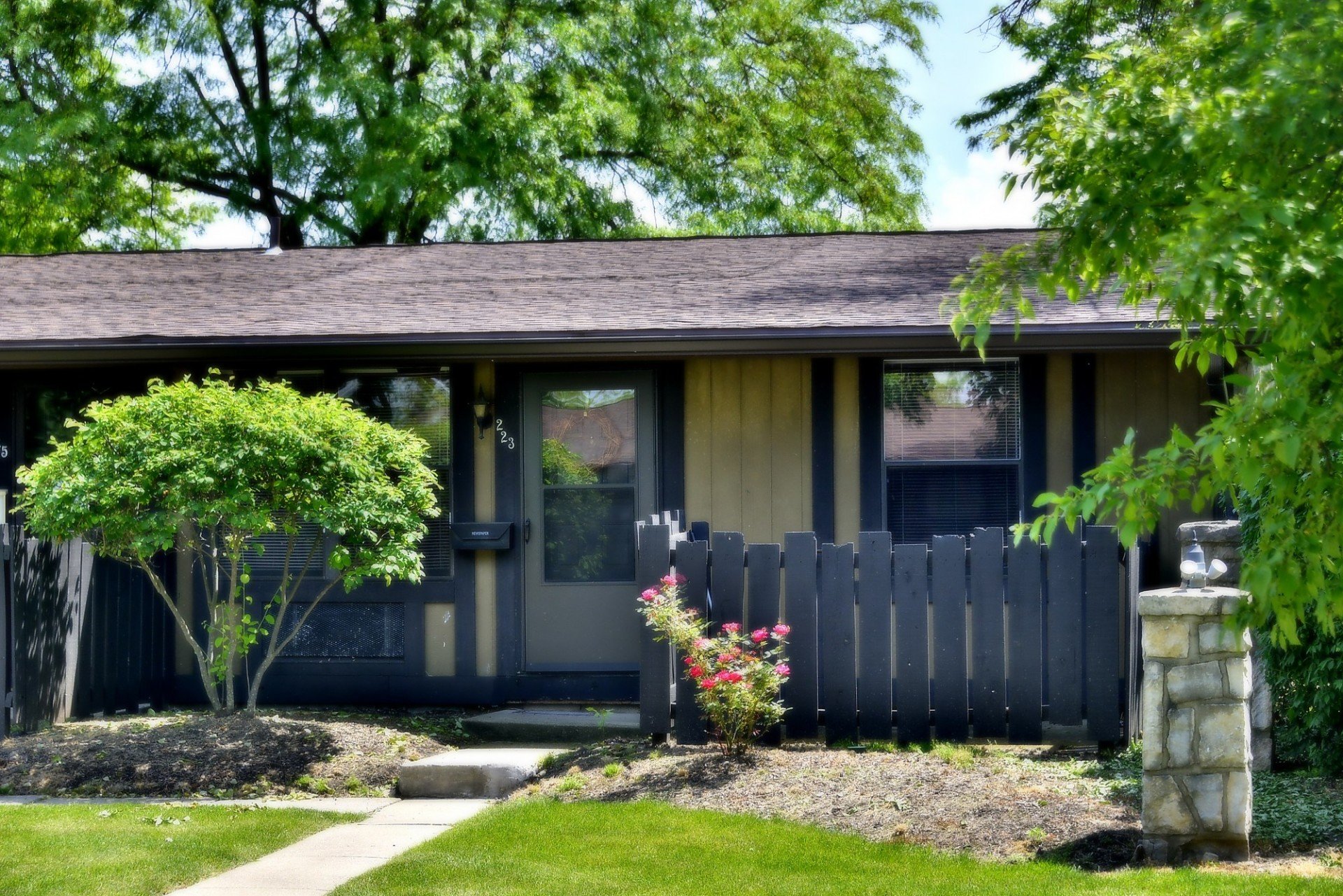 Dover Place Apartments Aspen Management