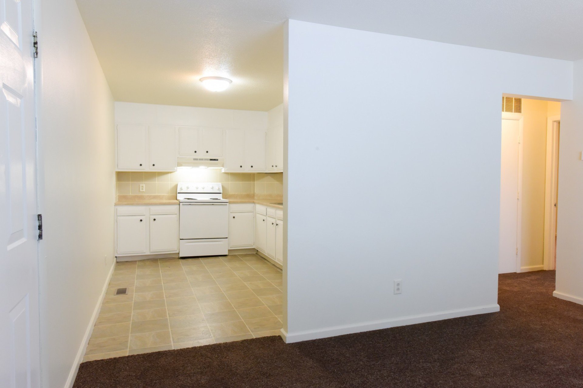 Arlington Place Apartments Aspen Management