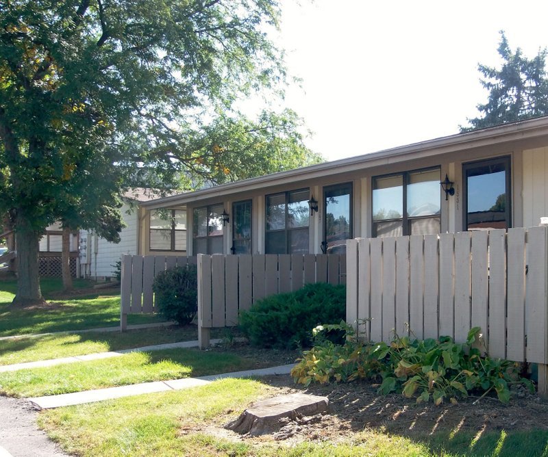 Plumwood Apartments Aspen Management