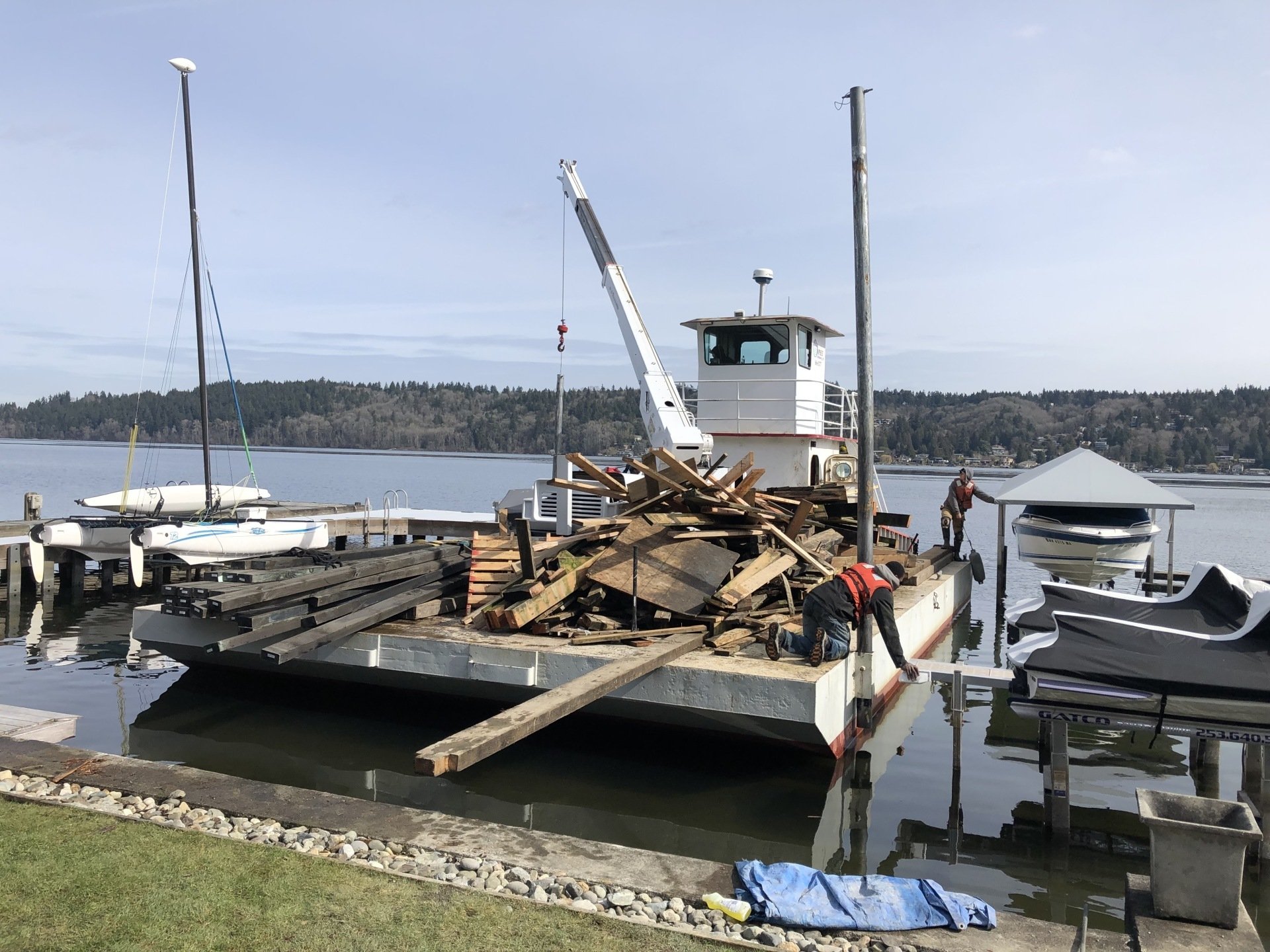 Lakeside Construction Expert Dock Building & Restoration On Lake
