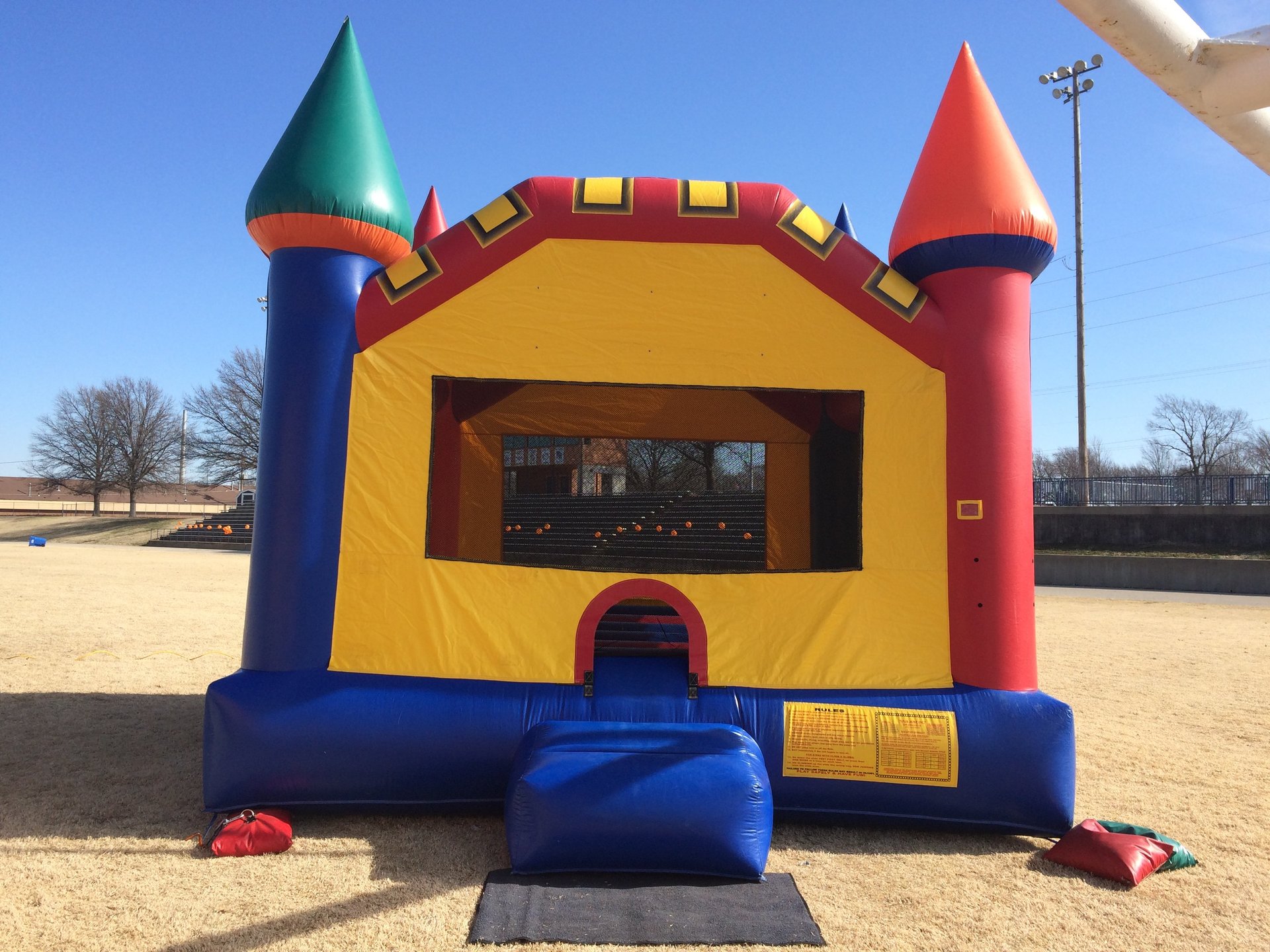 Little Apple Inflatables - Ultimate Bounce's Manhattan Kansas Rentals