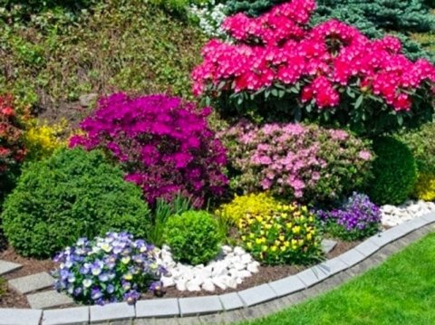 Lavori di giardinaggio gorgonzola milano floricoltura merone Progettazione giardini bergamo