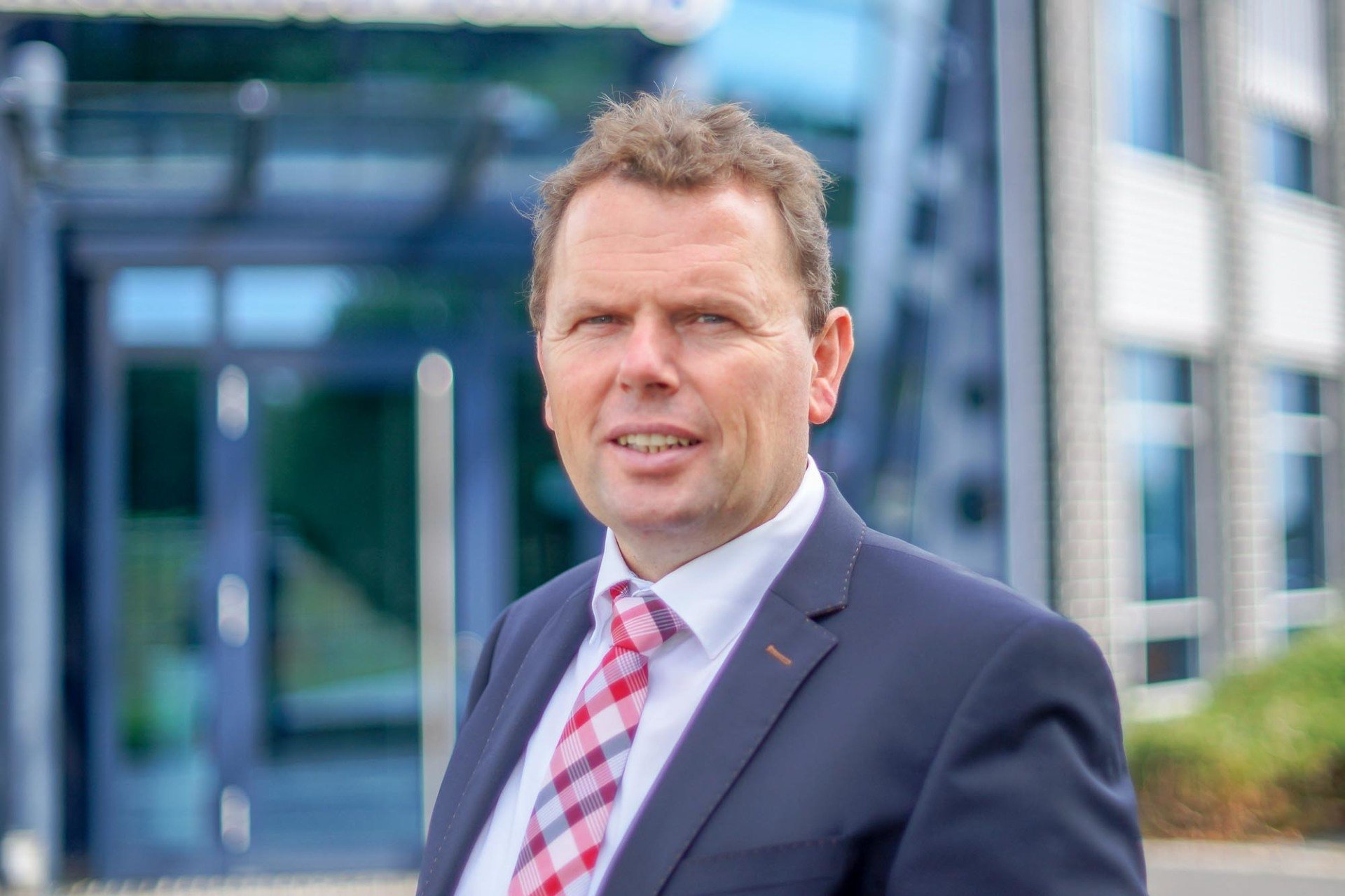 Kandziora Hydraulik und Engineering | Hersteller von Hydraulikzylinder