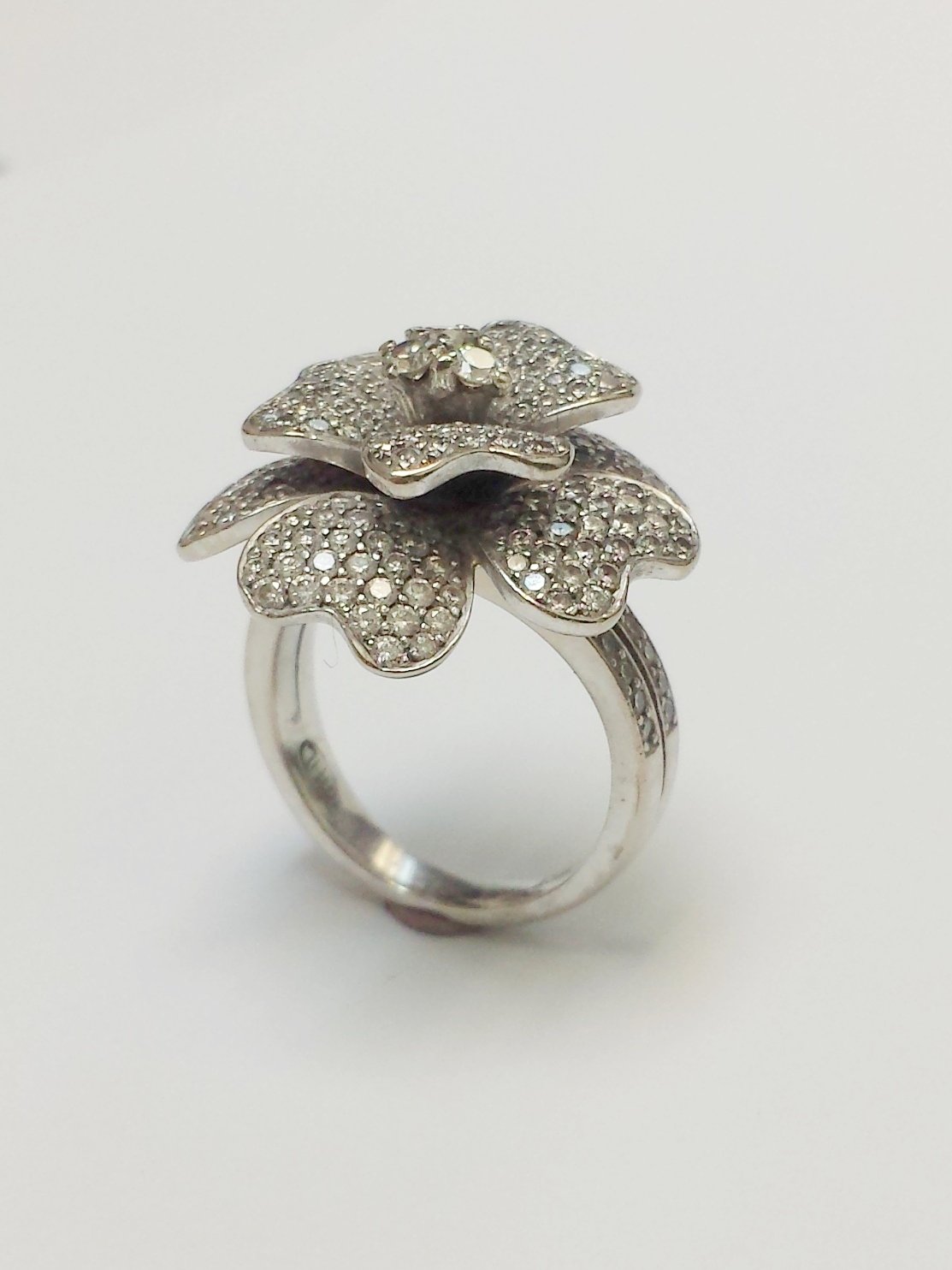 Artisan Manufacturing Jewellers Engagement rings Tauranga