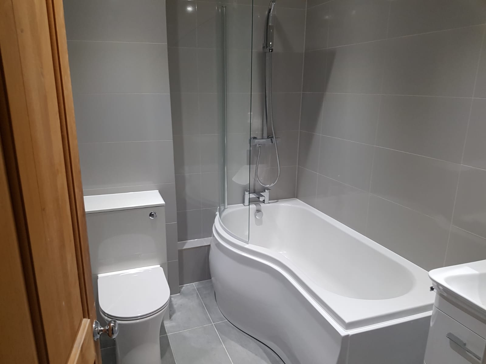 Professional bathroom fitters covering Essex & London